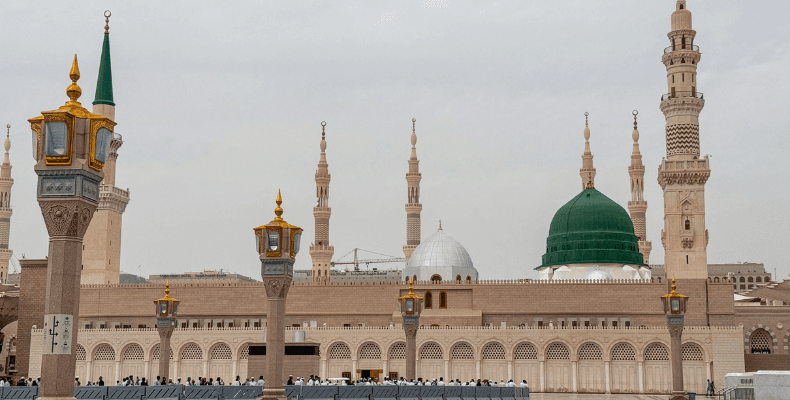 9 Days Bronze Umrah Package (Quad)